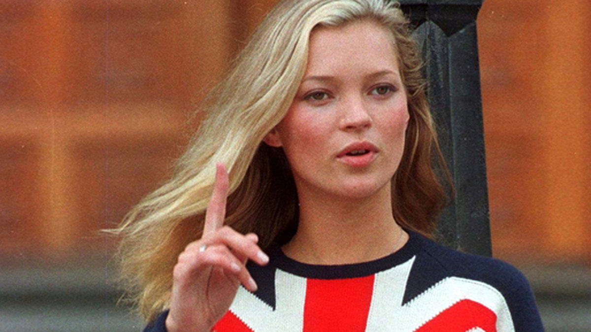 Den engelska rosen – Kate Moss i Union Jack-prydd tröja 1997.