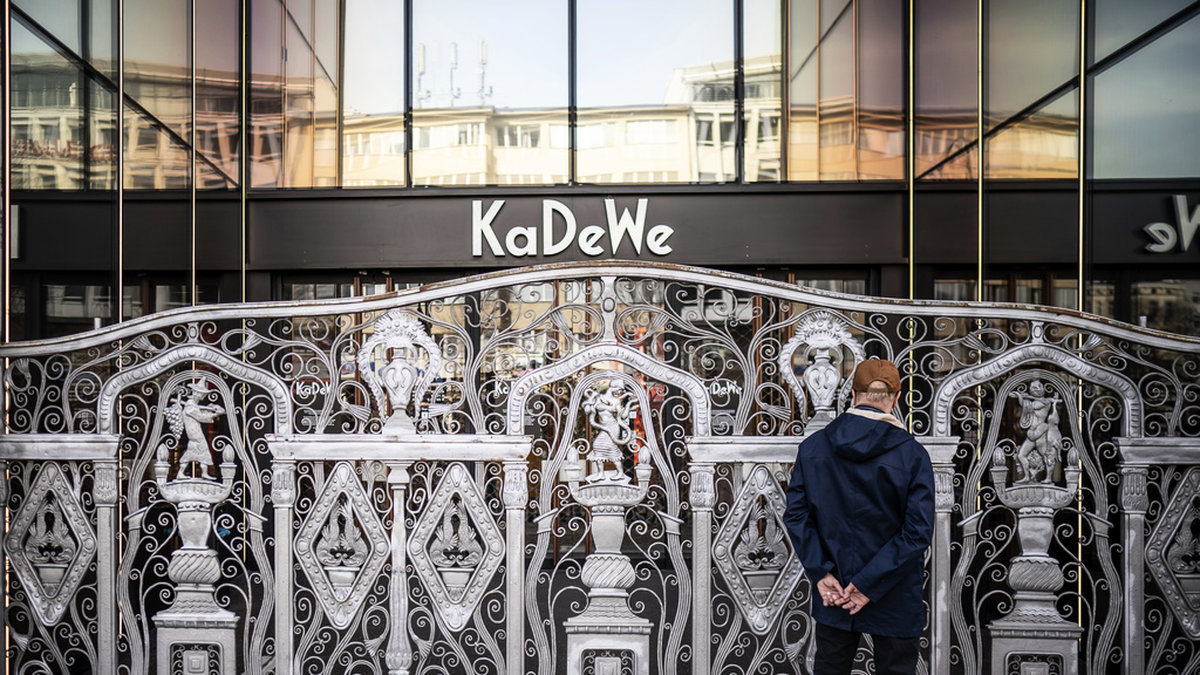 KaDeWe, en av Berlins viktigaste symboler, har gått i konkurs. Arkivbild.