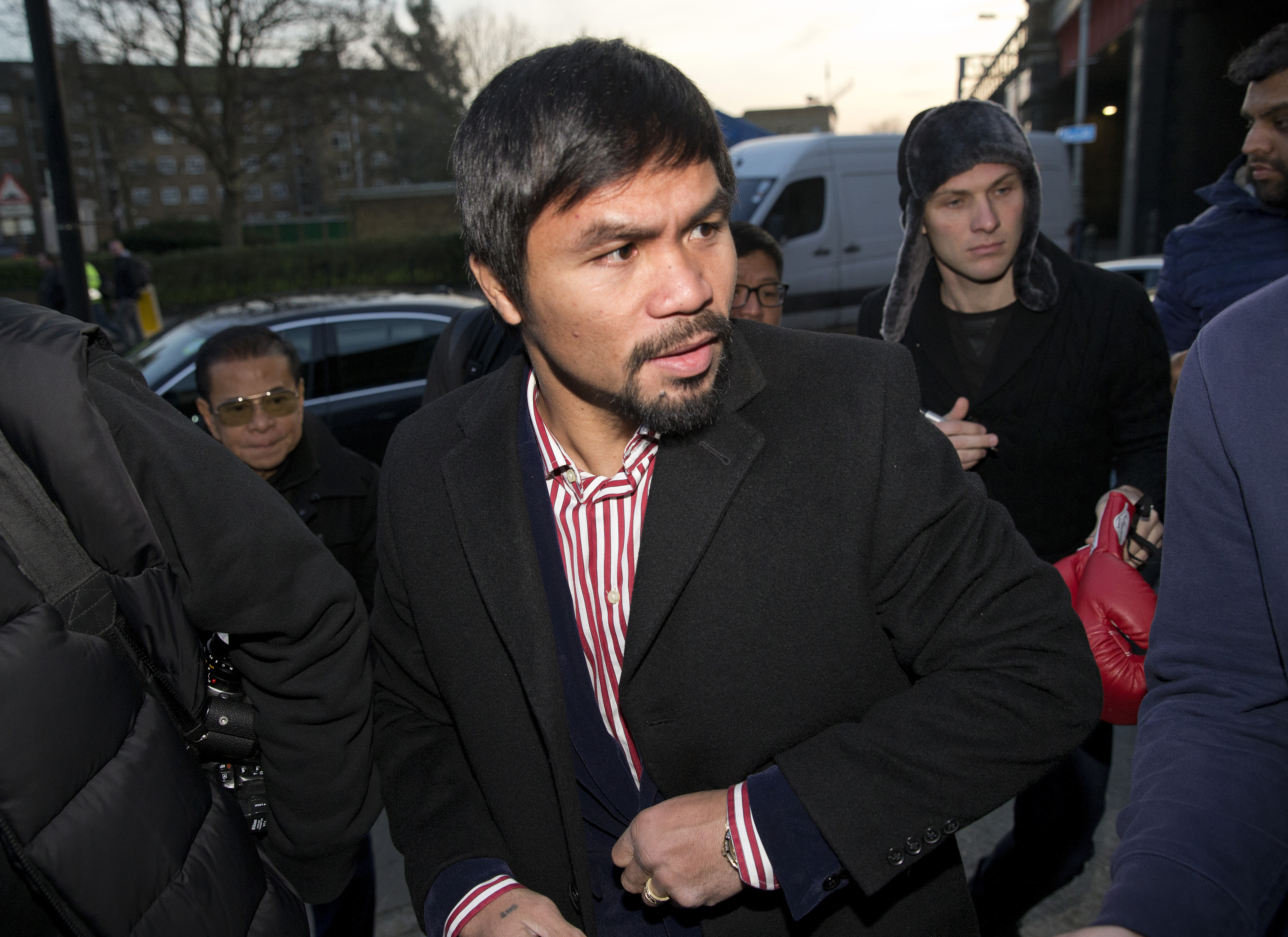 2. Boxaren Manny Pacquiao ligger tvåa på listan med drygt 1,3 miljarder kronor. 2. Boxaren Manny Pacquiao ligger tvåa på listan med drygt 1,3 miljarder kronor.