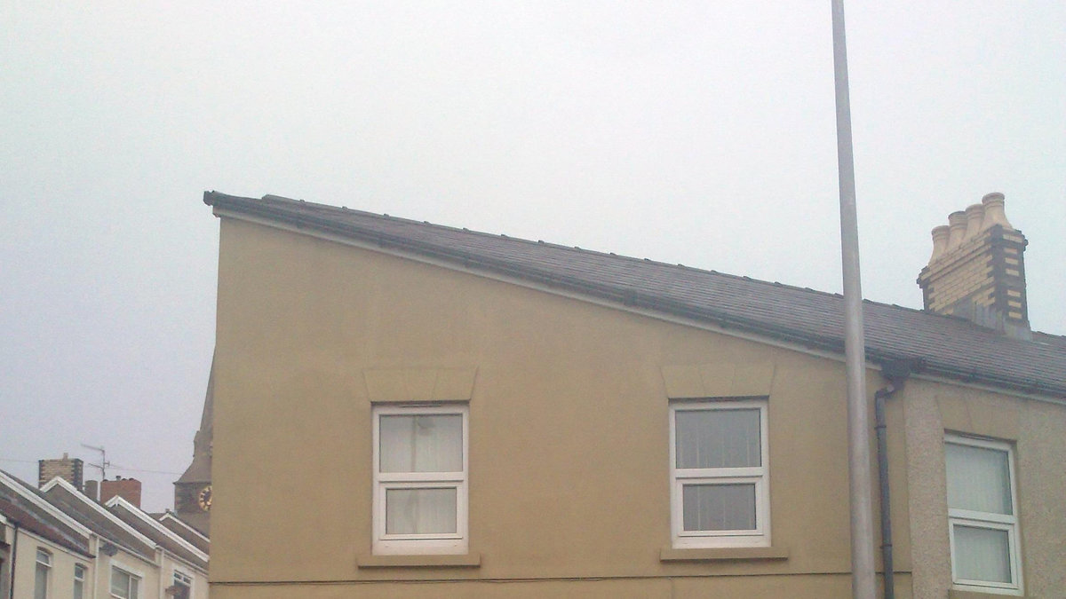 Och det här huset i Swansea.