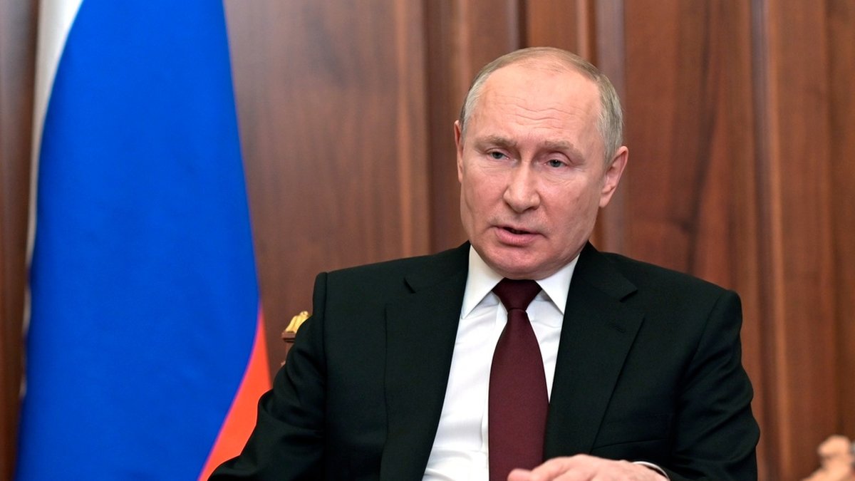 Rysslands president Vladimir Putin under sitt mer än en timma långa tv-anförande på måndagskvällen.