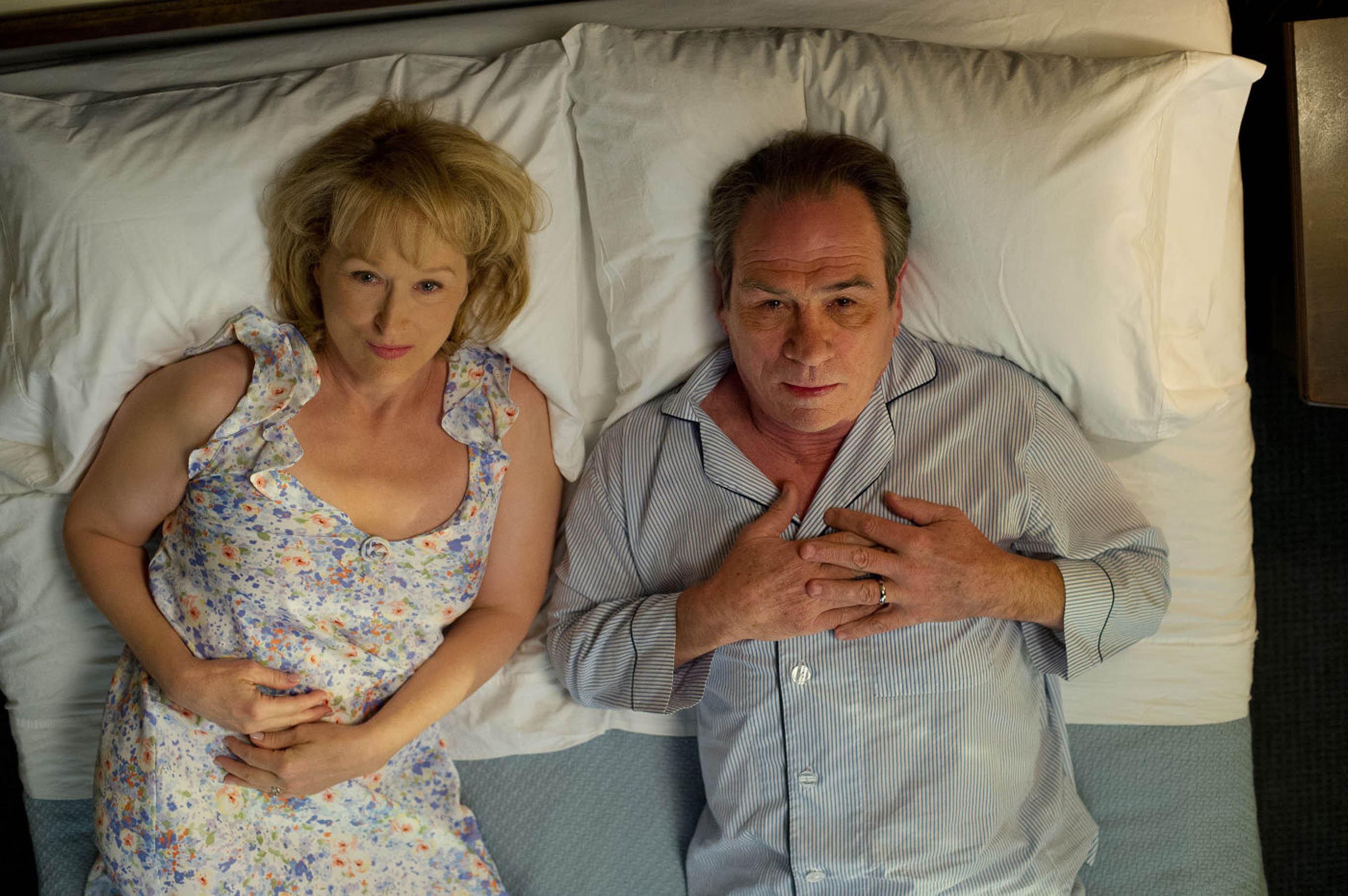 "Hope spring". Meryl Streep och Tommy Lee Jones är med i denna varma komedi om att försöka hitta tillbaka till varandra. Underbara Steve Carell spelar terapeuten som ska hjälpa par i äktenskapskris. Premiär 7/9 "Hope spring". Meryl Streep och Tommy Lee Jones är med i denna varma komedi om att försöka hitta tillbaka till varandra. Underbara Steve Carell spelar terapeuten som ska hjälpa par i äktenskapskris. Premiär 7/9