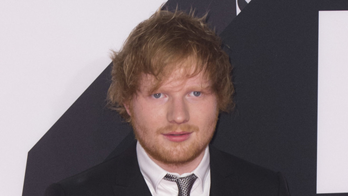 Ed Sheeran retades av sina fans på Twitter. 