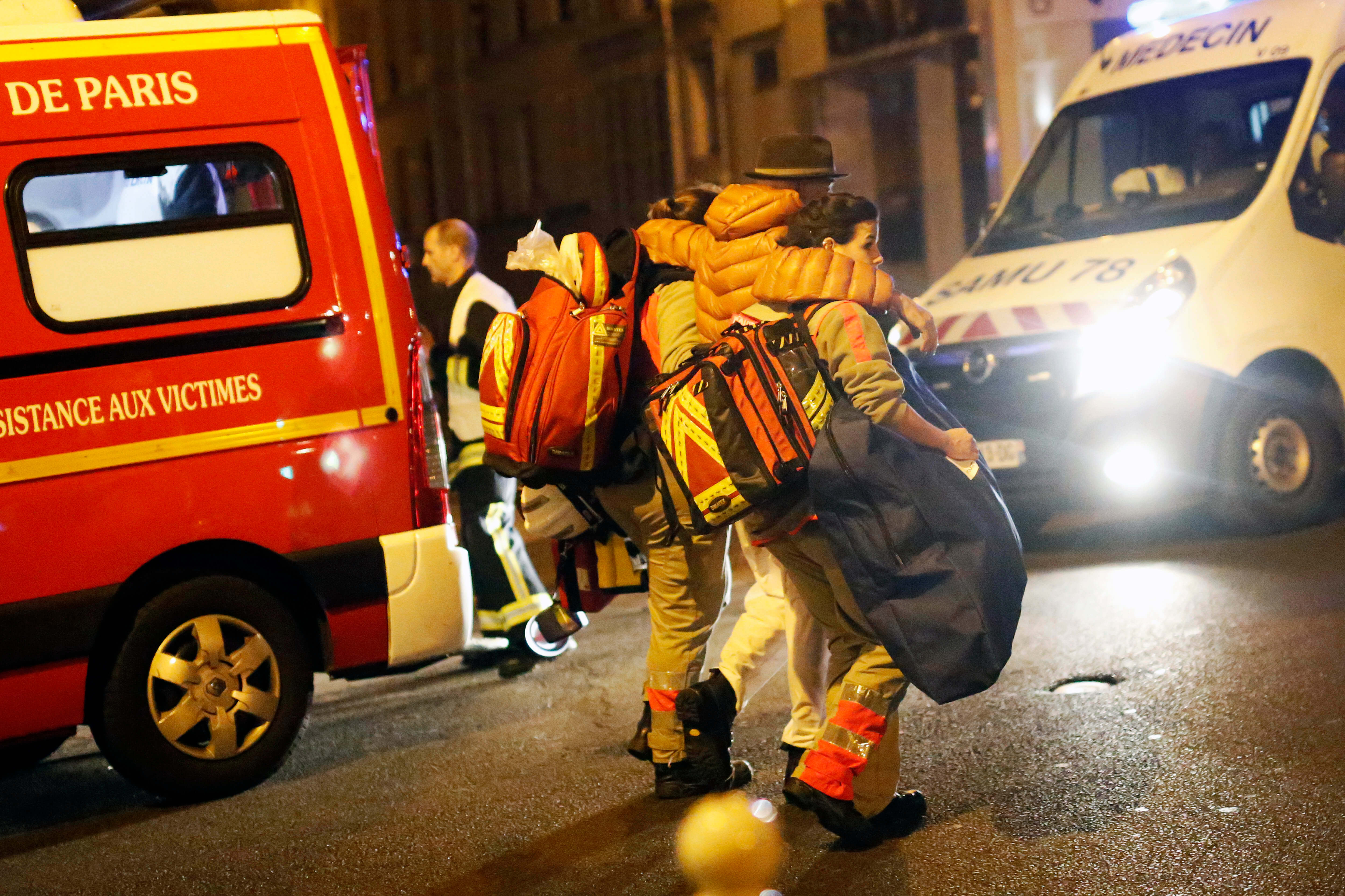 Bilder från attackerna i Paris Bilder från attackerna i Paris