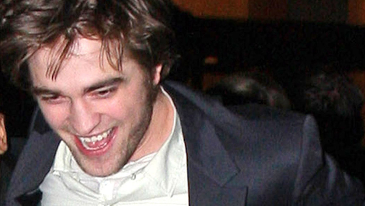 Robert Pattinson festade loss på The Deer Lodge. 