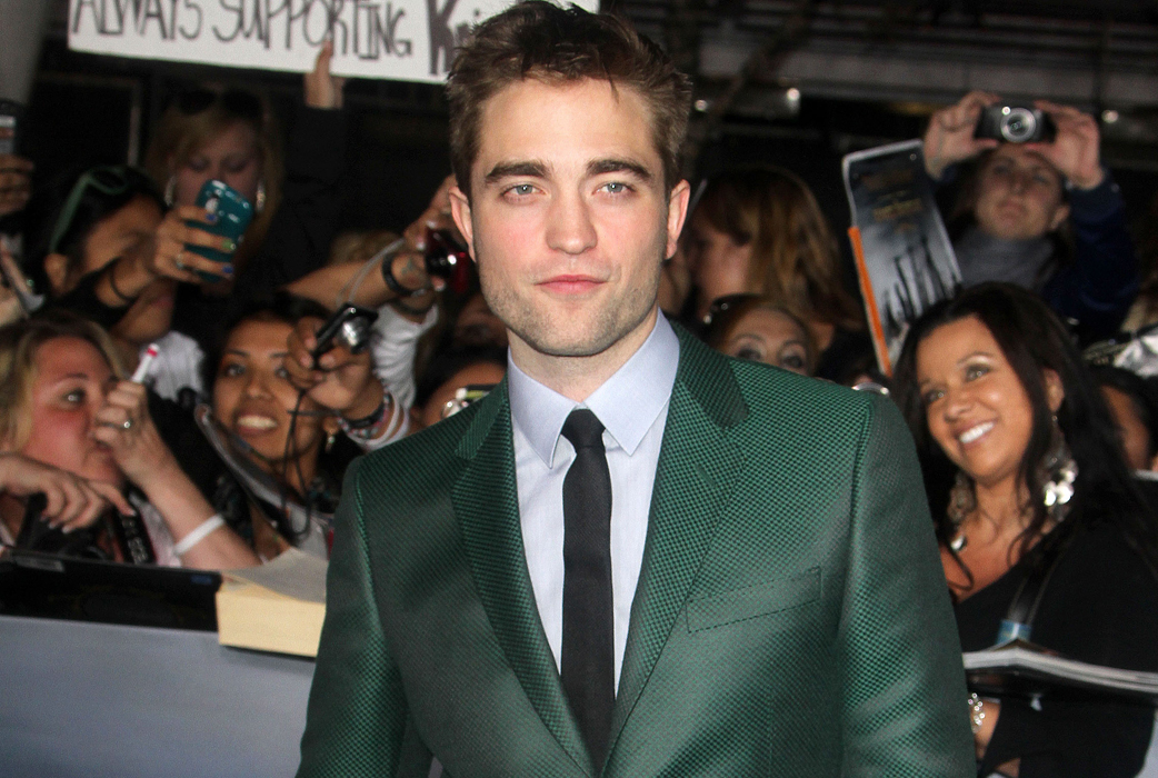 29. Även i år kunde Twilight-fansen ta plats i biosalongen för att spana in snyggingen Robert Pattinson, 26, som vampyr på filmduken. 29. Även i år kunde Twilight-fansen ta plats i biosalongen för att spana in snyggingen Robert Pattinson, 26, som vampyr på filmduken.