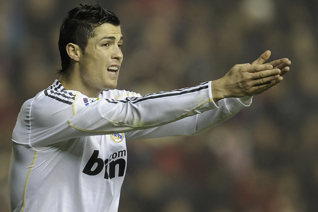 Cristiano Ronaldo gjorde inte mål när Real Madrid tappade två viktiga pinnar mot Osasuna.