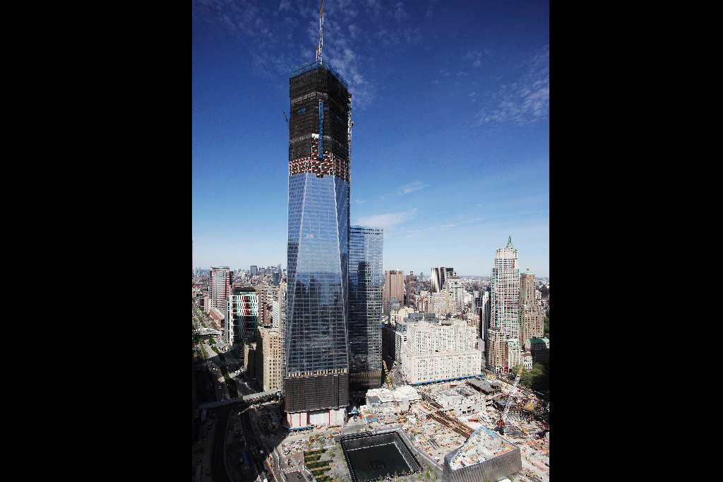 På måndagen färdigställdes den 100:e våningen av One World Trade Center.