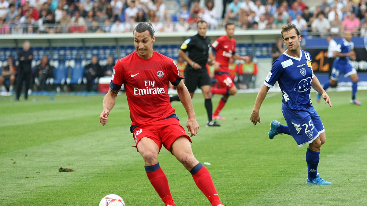 Zlatan gjorde två mål mot SC Bastia.