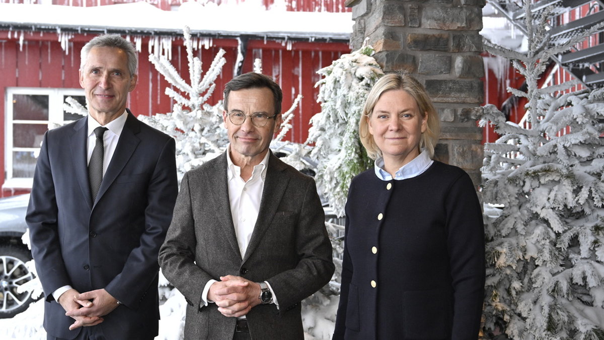 Natos generalsekreterare Jens Stoltenberg, statsminister Ulf Kristersson (M) och S-ledaren Magdalena Andersson på plats i Sälen.