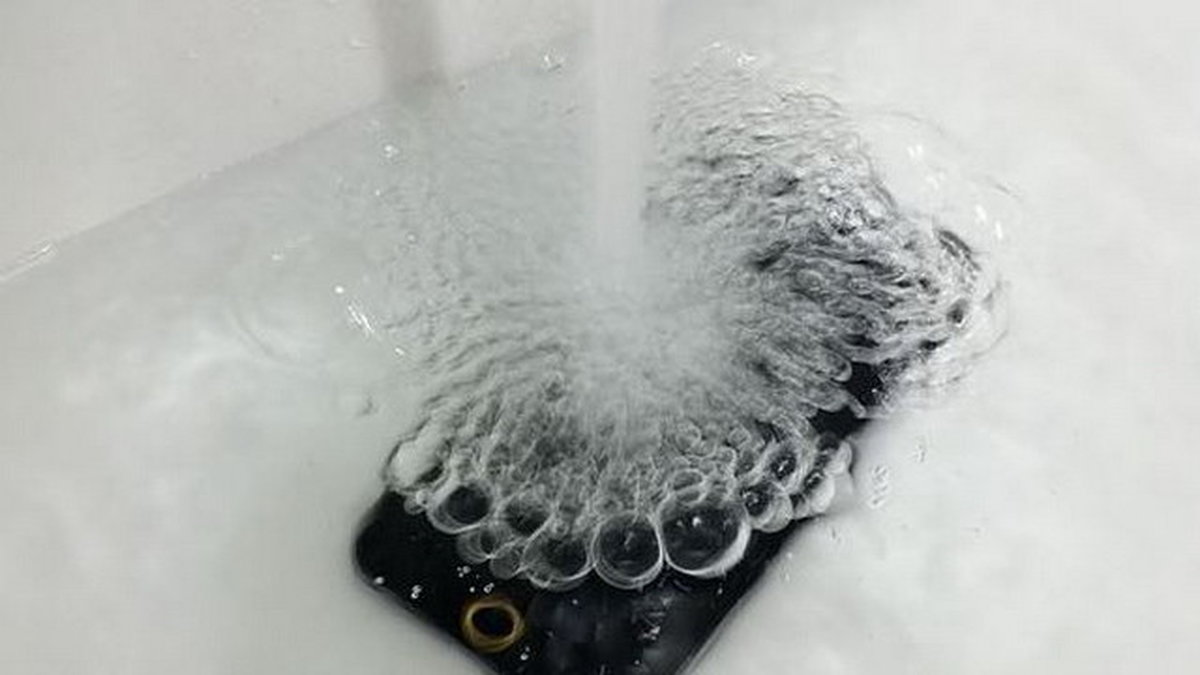 En vattensäker iPhone?