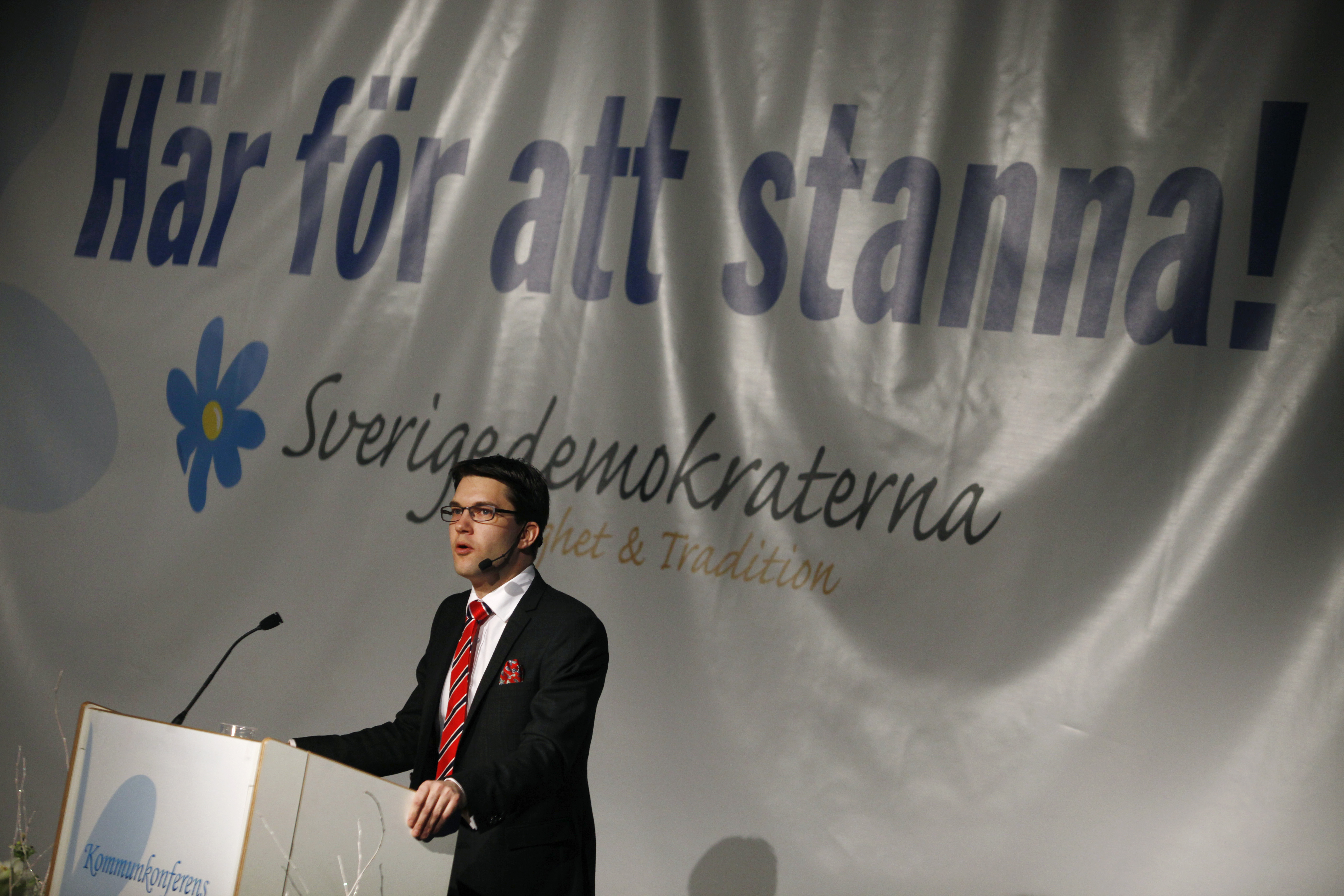 Sverigedemokraterna laddar upp inför sitt första tal i Almedalen.