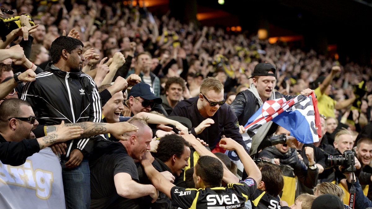 Vild glädje när AIK vann.