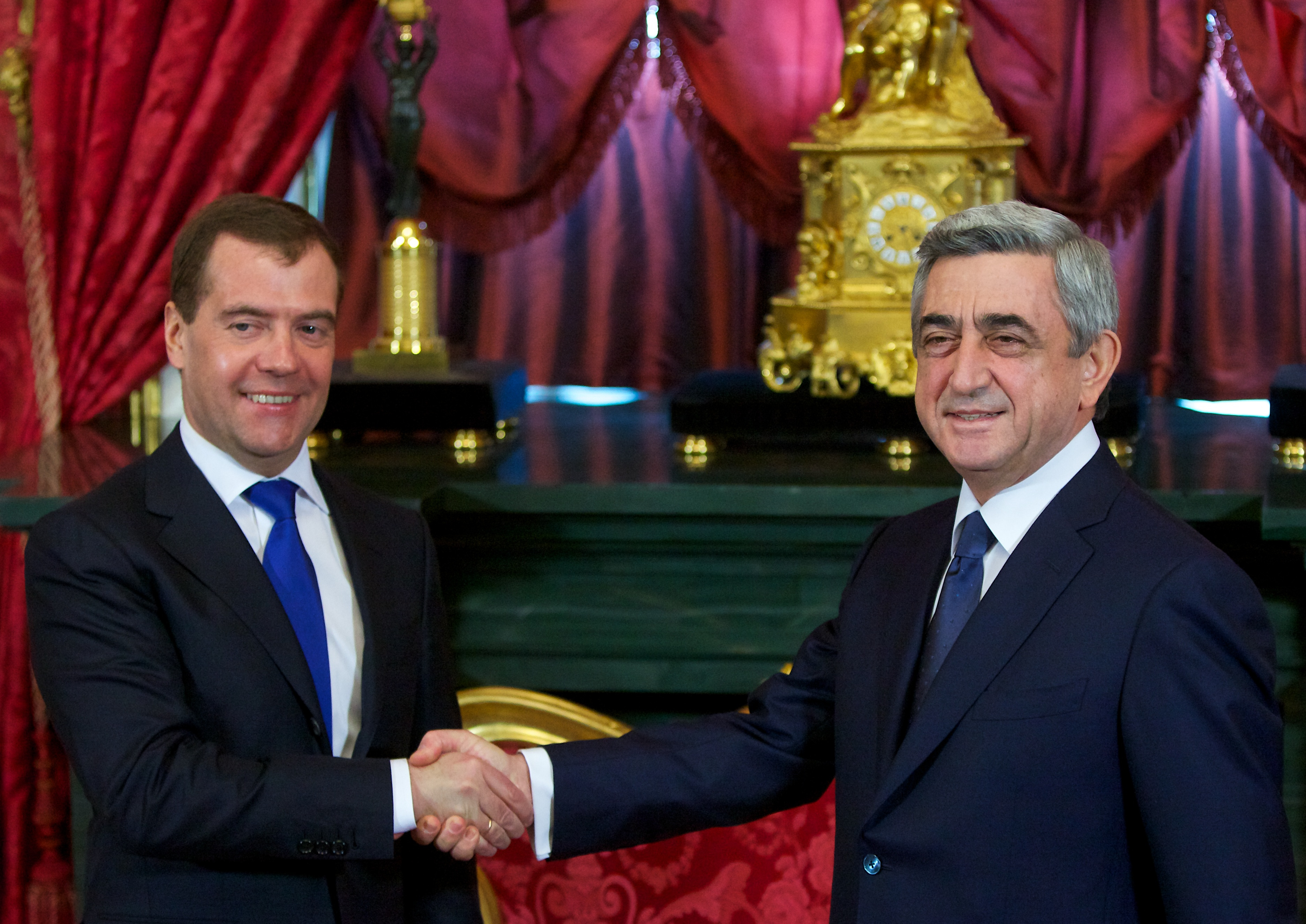 President Serzh Sarkisian arrangerade konserten i samband med parlamentsvalet som hålls på söndagen.