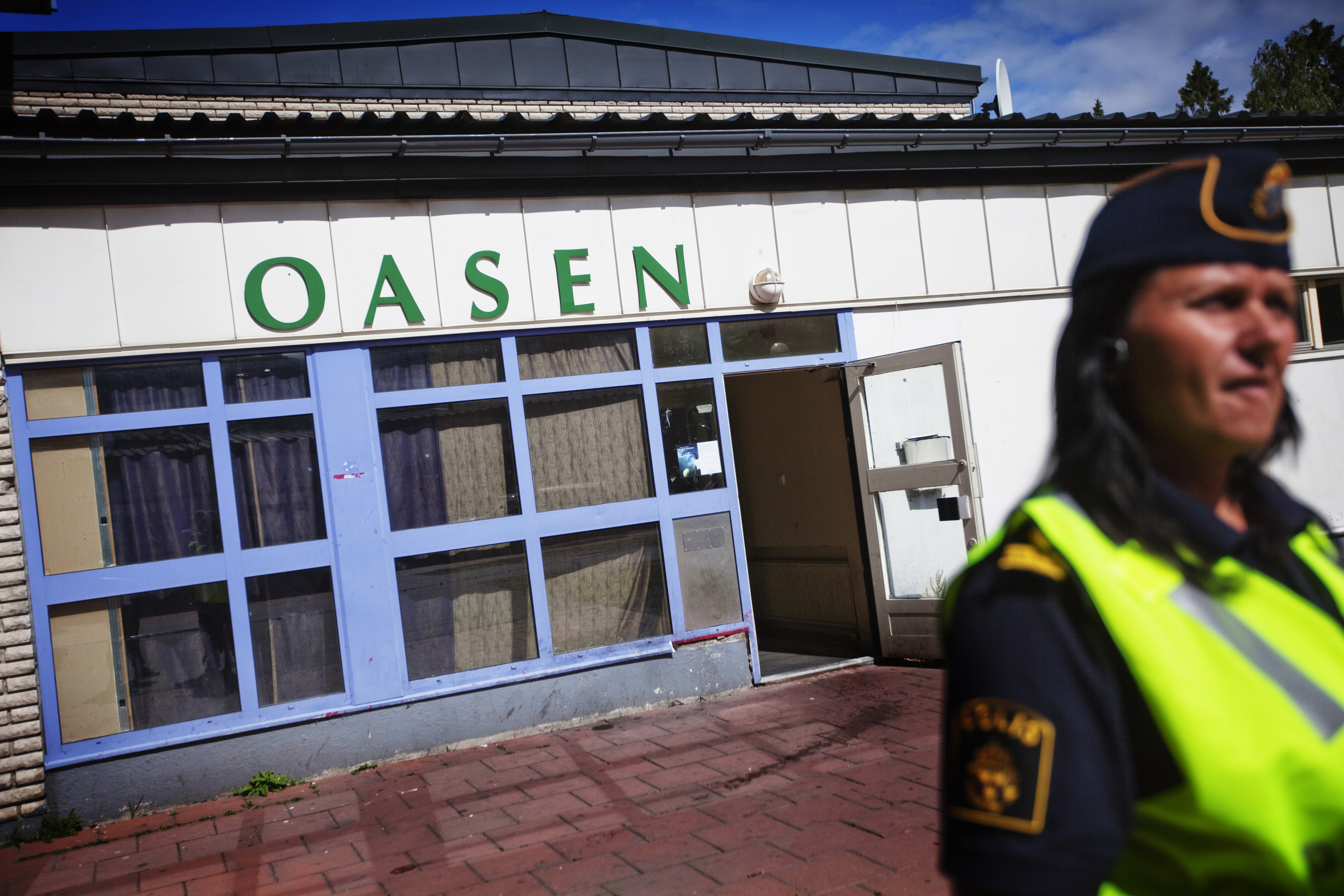 Oasen, en lokal i Ronna som fungerade som illegal spelklubb på kvällar och nätter. Här sköts bröderna Moussa till döds.