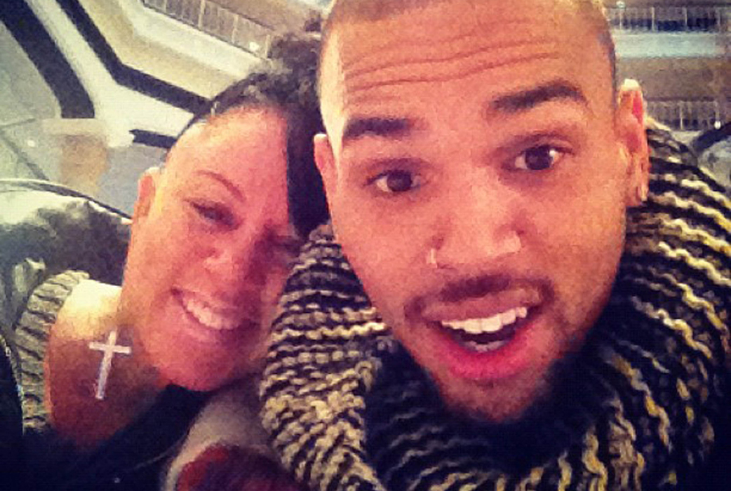 Chris Brown med sin gulliga mamma. Chris Brown med sin gulliga mamma.