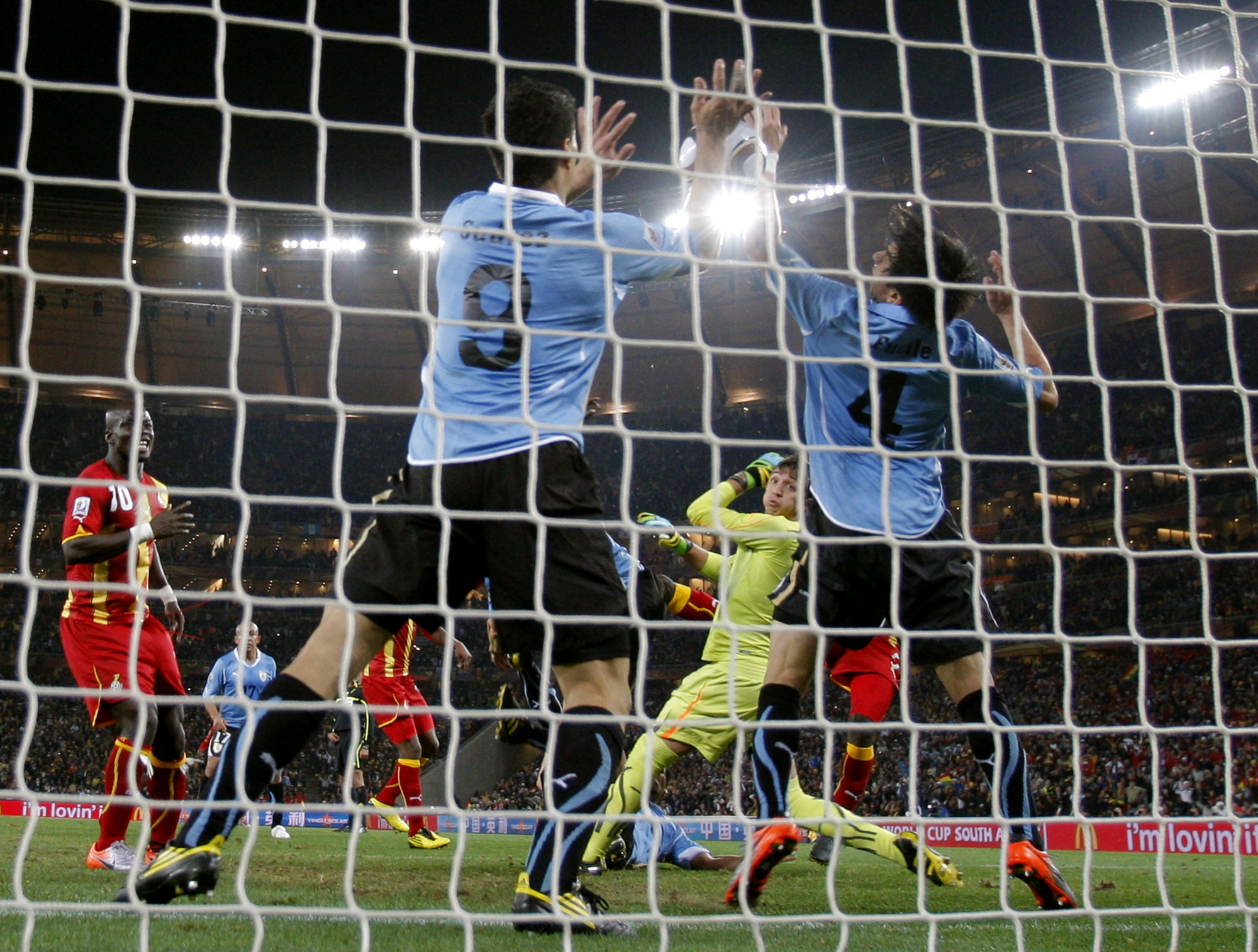 Uruguay, Luis Suarez, VM i Sydafrika