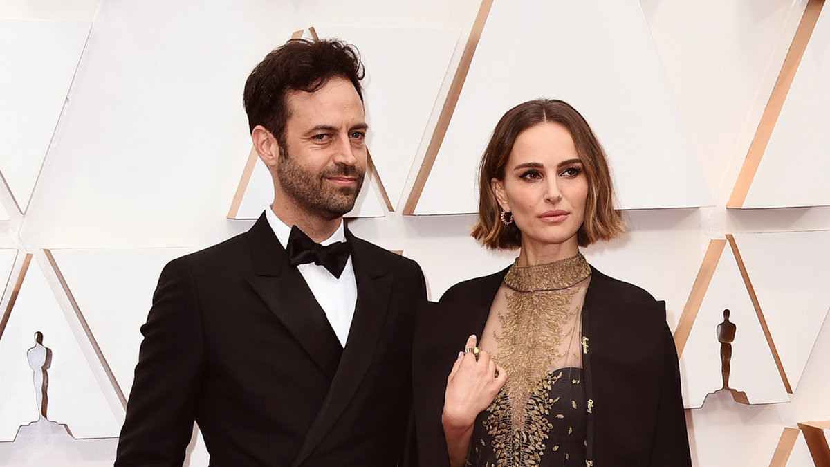Benjamin Millepied och Natalie Portman under Oscarsgalan 2020. Arkivbild