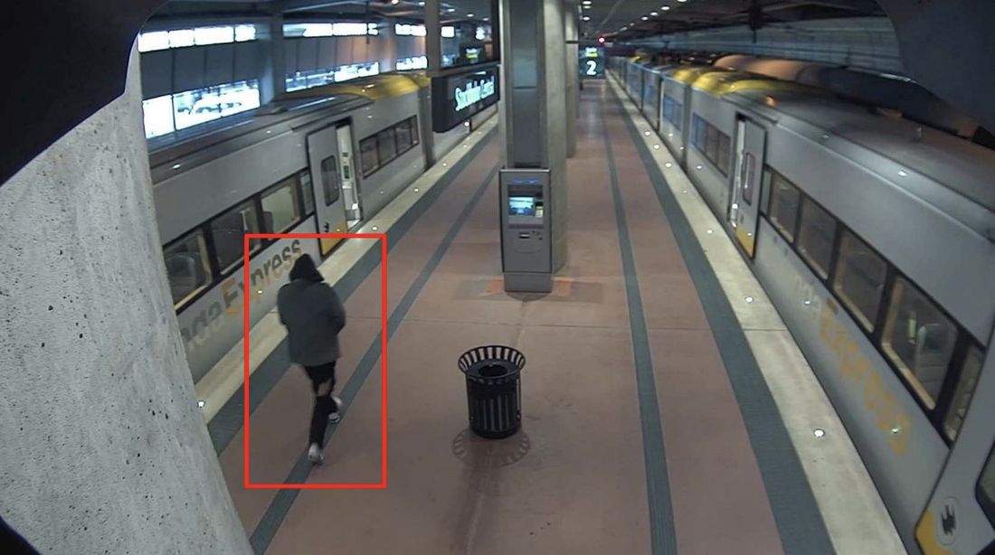 Akilov utanför Arlanda Express Akilov utanför Arlanda Express