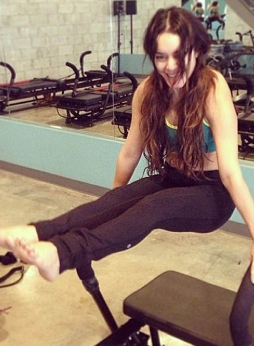 Vanessa Hudgens på gymmet. Vanessa Hudgens på gymmet.