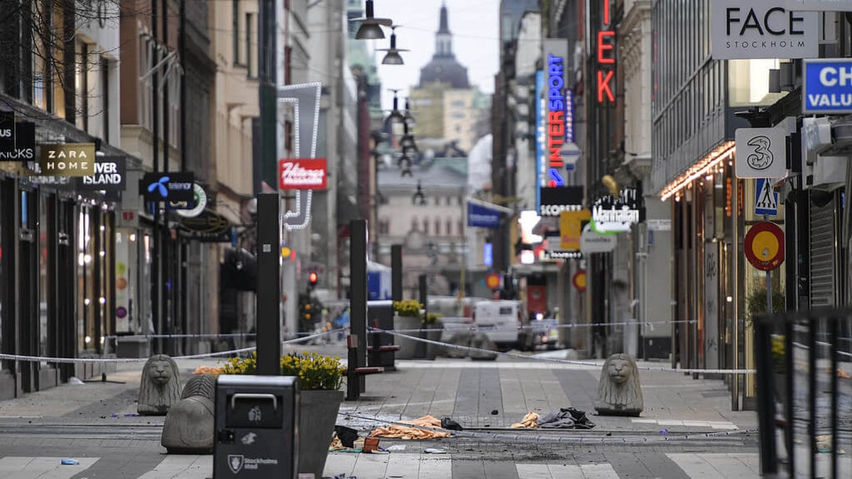 Drottninggatan efter attacken.