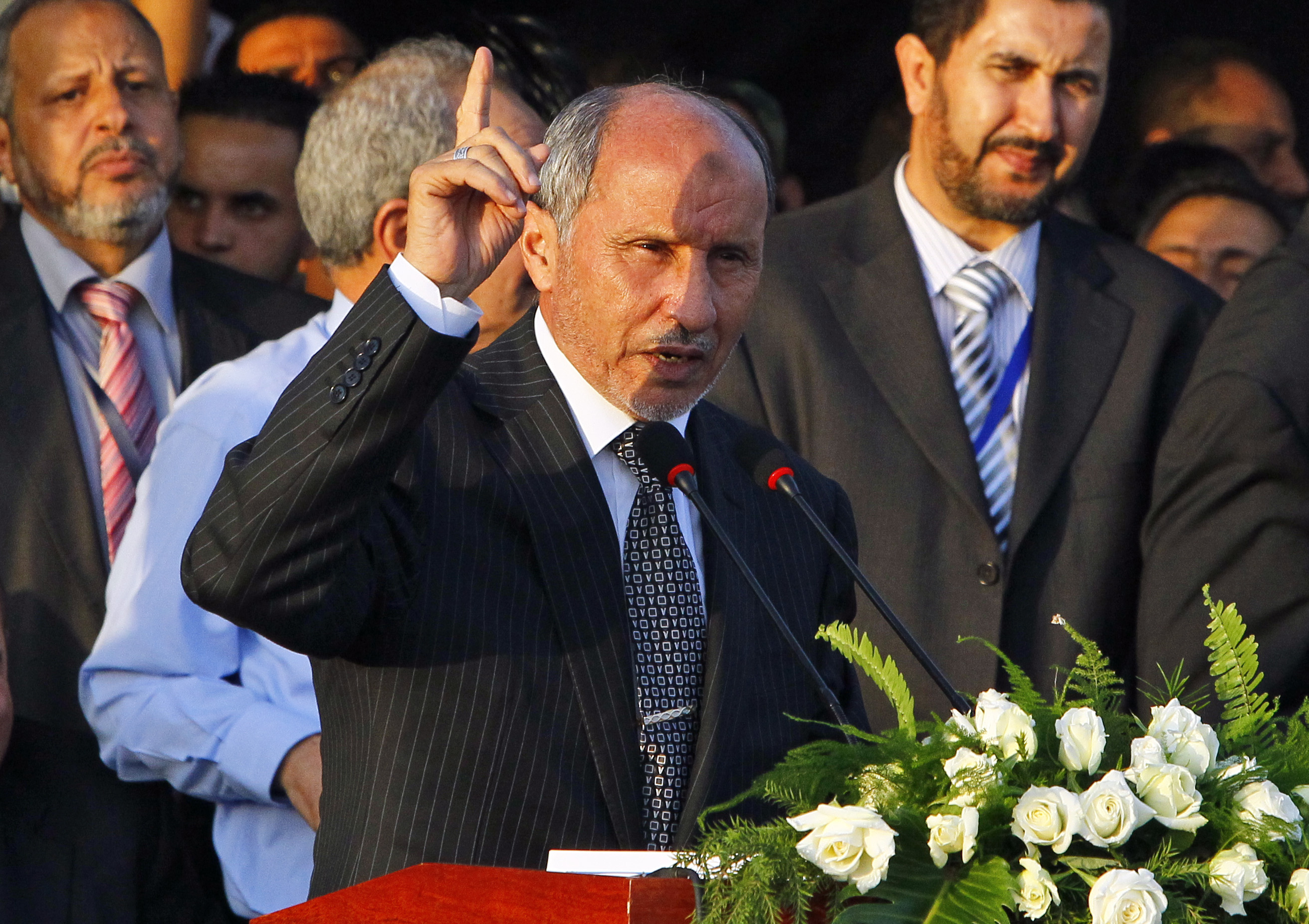 NTC:s ordförande Mustafa Abdul Jalil manade till enighet i det befriade Libyen.