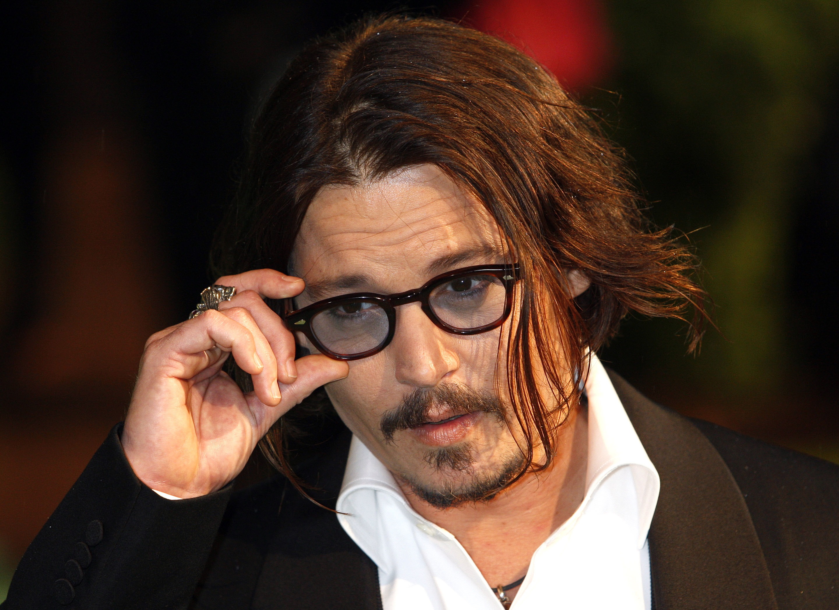 Johnny Depp under premiären i Paris för filmen "The Rum Diary"
