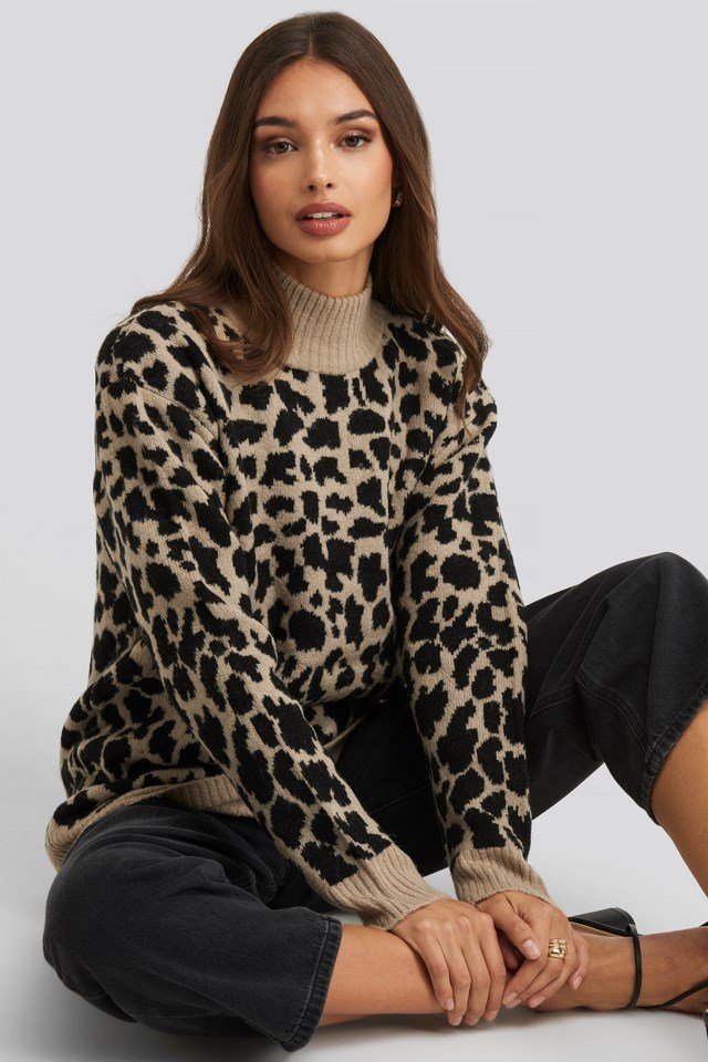 Leopardmönstrad tröja Leopardmönstrad tröja
