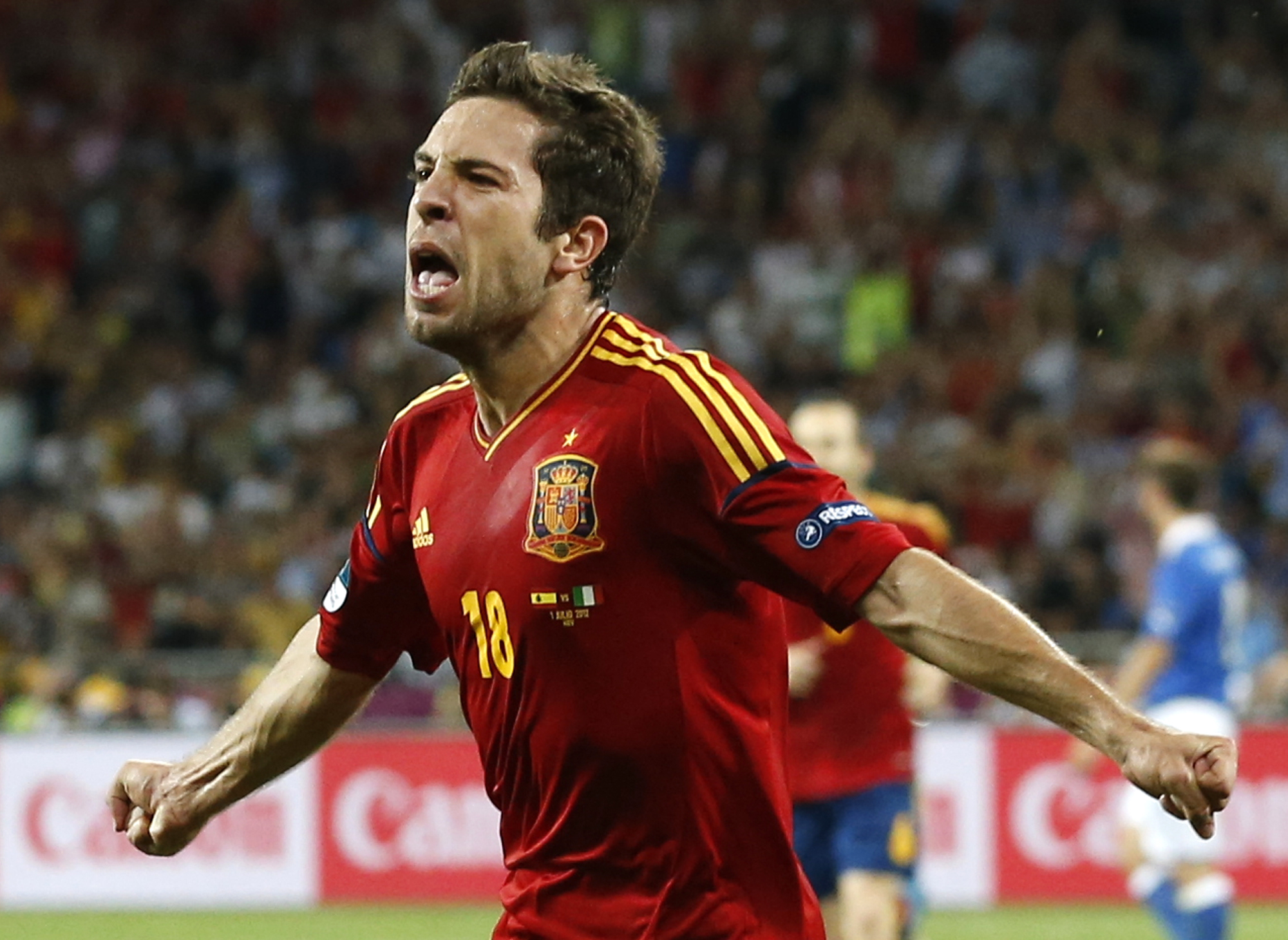 Jordi Alba firar sitt mål. Jordi Alba firar sitt mål.