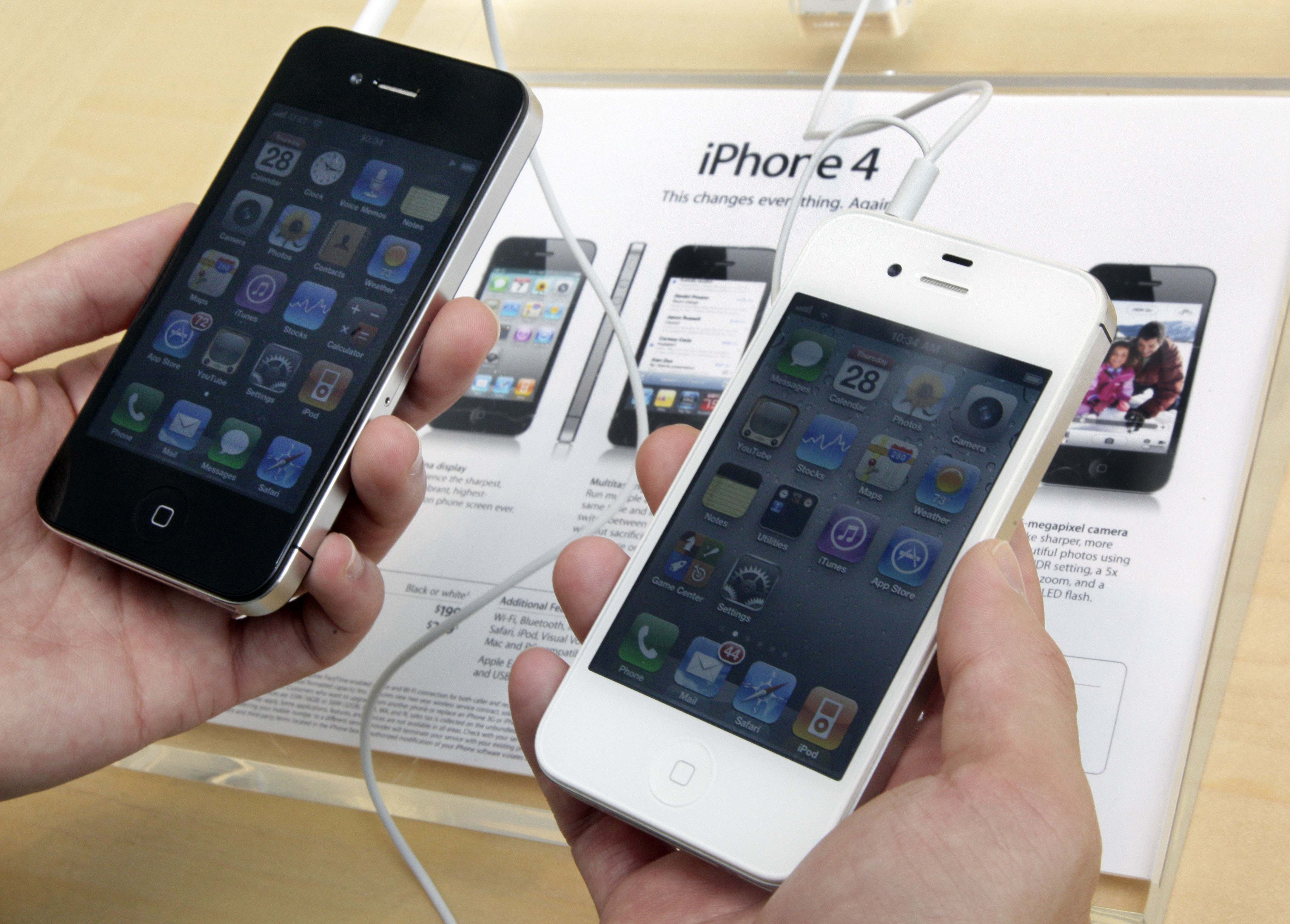 Det var sedan iPhone 4s kom ut på marknaden som polisens problem att tömma telefonerna blossade upp. 