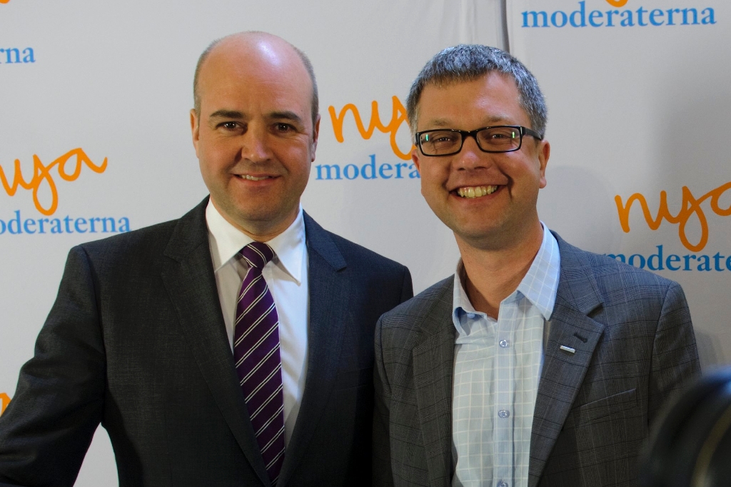 Statsminister Fredrik Reinfeldt och Moderaternas partisekreterare Kent Persson.