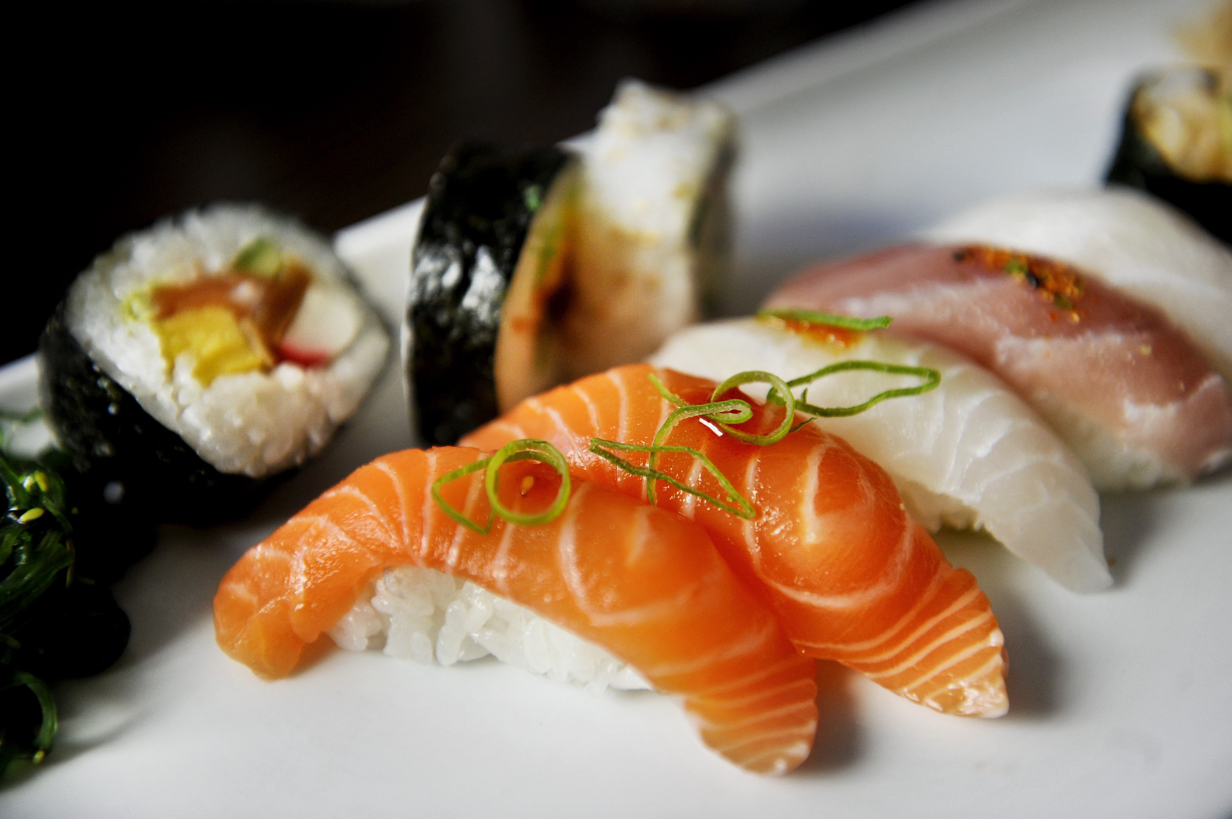 Wasabi har odlats i Japan i över tusen år. I västerländsk matkultur kopplas växten främst till sushi.
