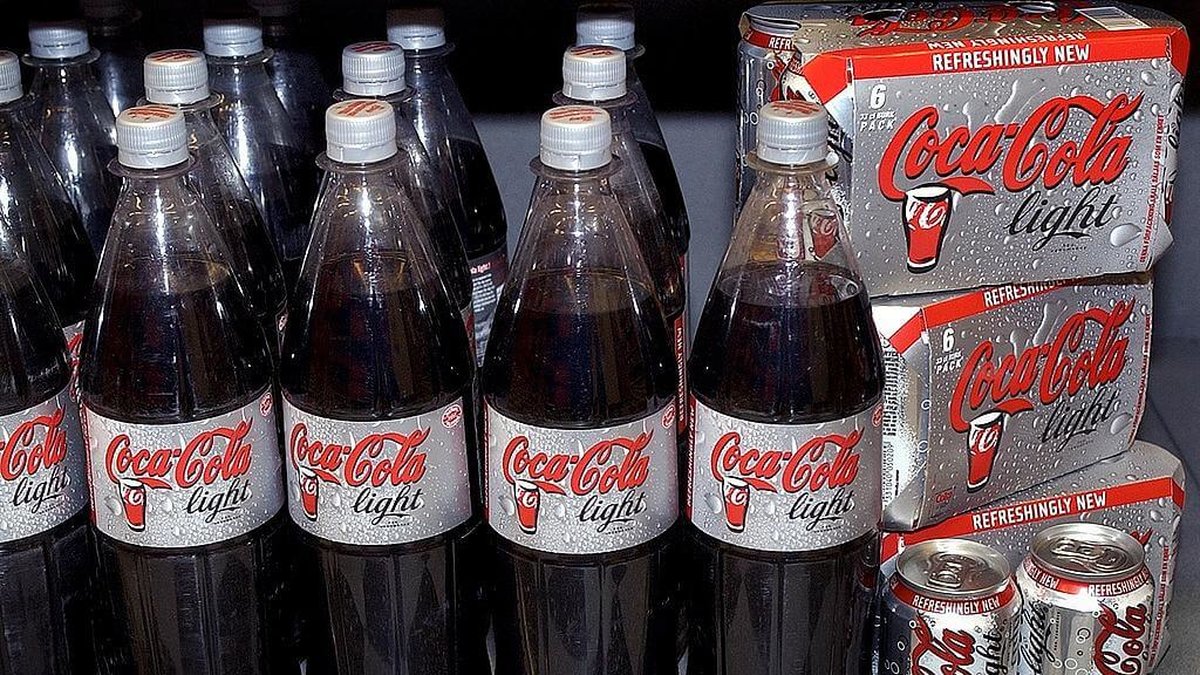 Det gäller alltså inte bara Coca Cola, som på bilden, utan light-dryck överlag. 