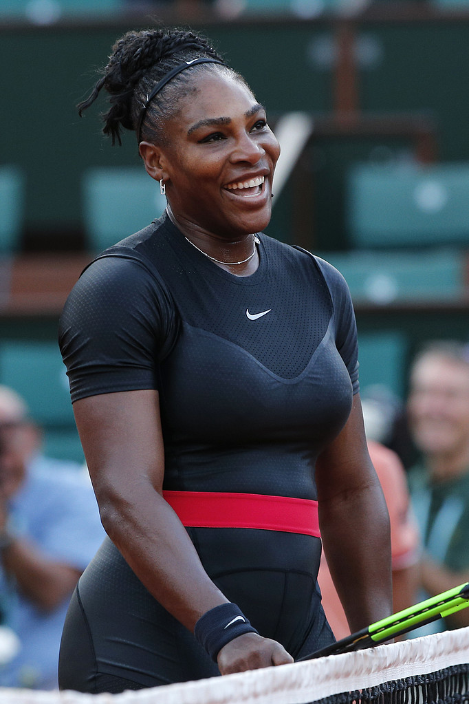 Serena Williams kritiseras för outfit Serena Williams kritiseras för outfit
