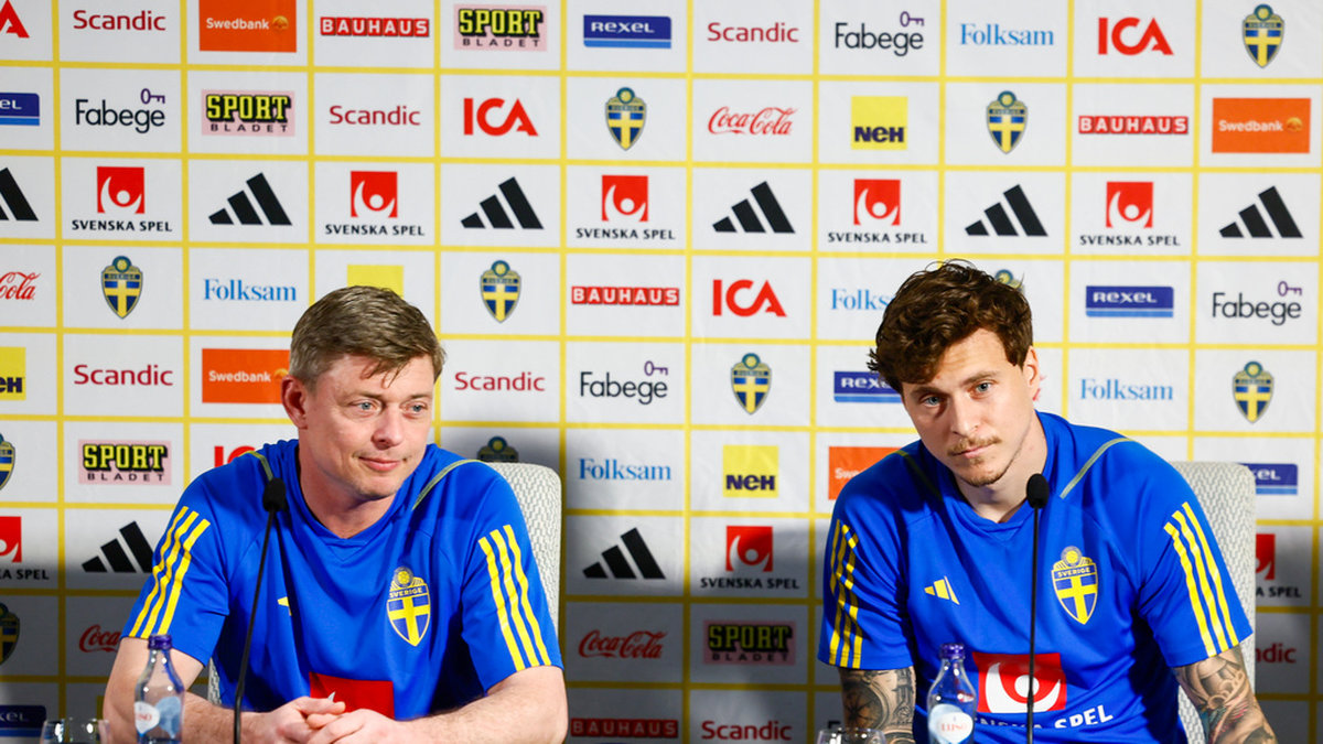Jon Dahl Tomasson och Victor Nilsson Lindelöf inför matchen mot Portugal på torsdag.