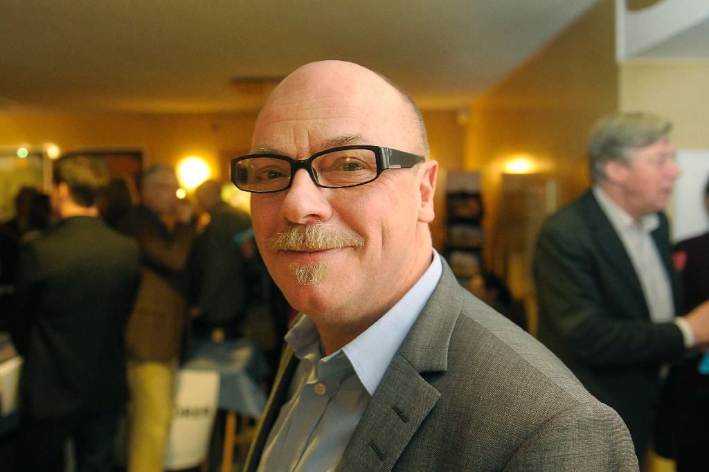 Trafiklandstingsrådet Christer G Wennerholm (M) lovar att inte höja SL-priserna under 2013 eller 2014.