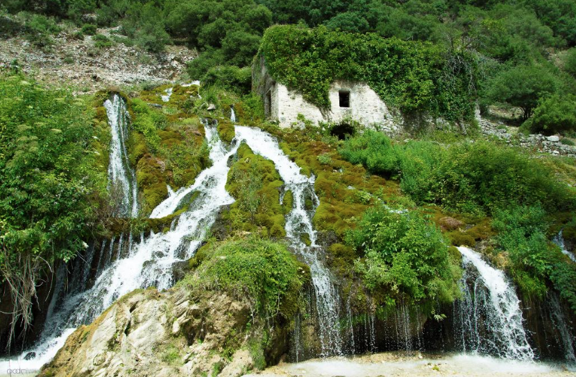 Vackra vattenfallet Souli Watermills Vackra vattenfallet Souli Watermills
