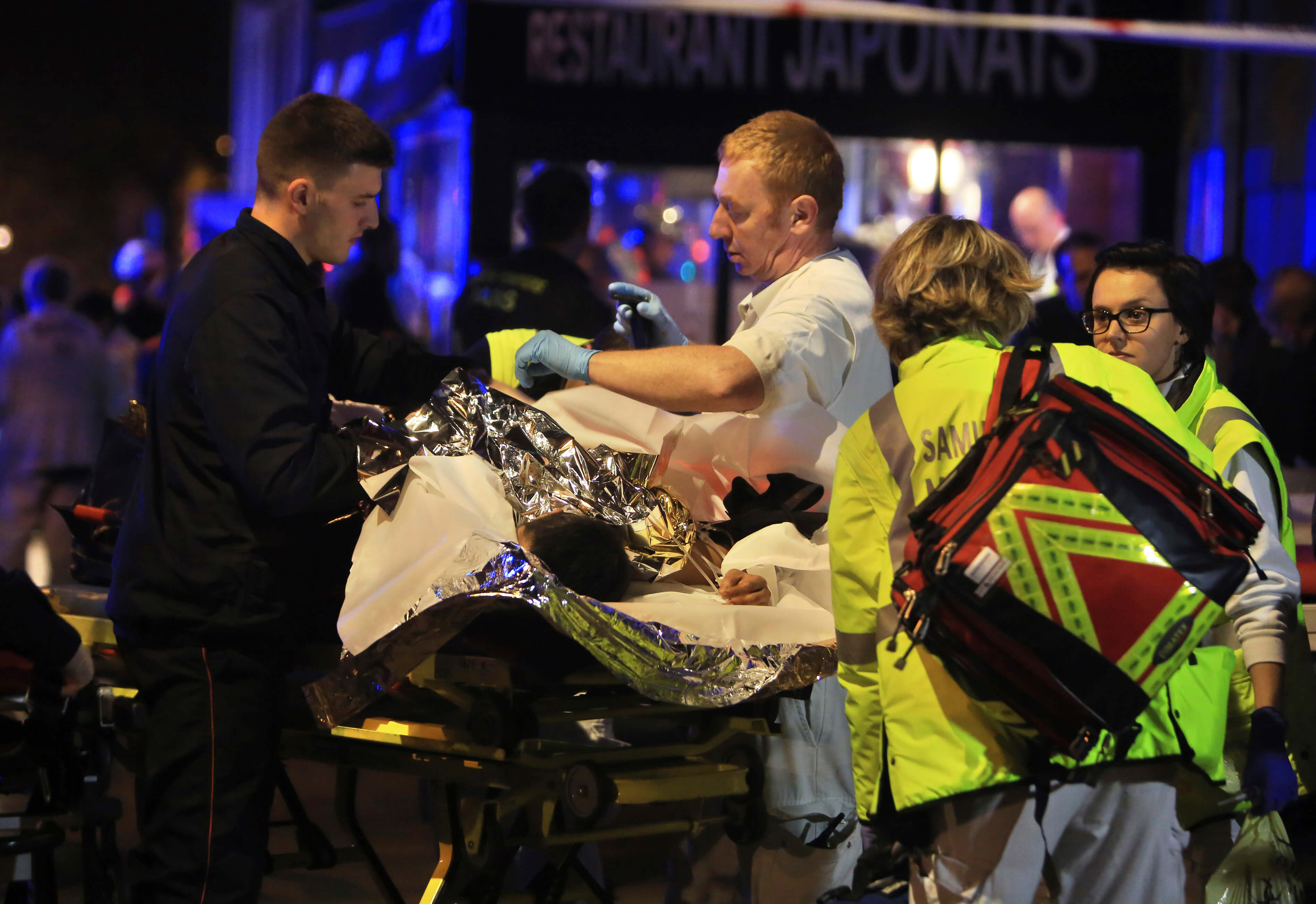 Bilder från attackerna i Paris Bilder från attackerna i Paris