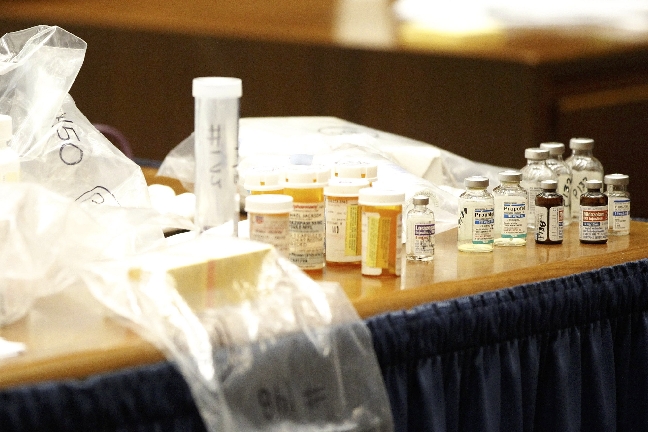 Medicinerna som hittades i Jacksons sovrum efter att han  dött.