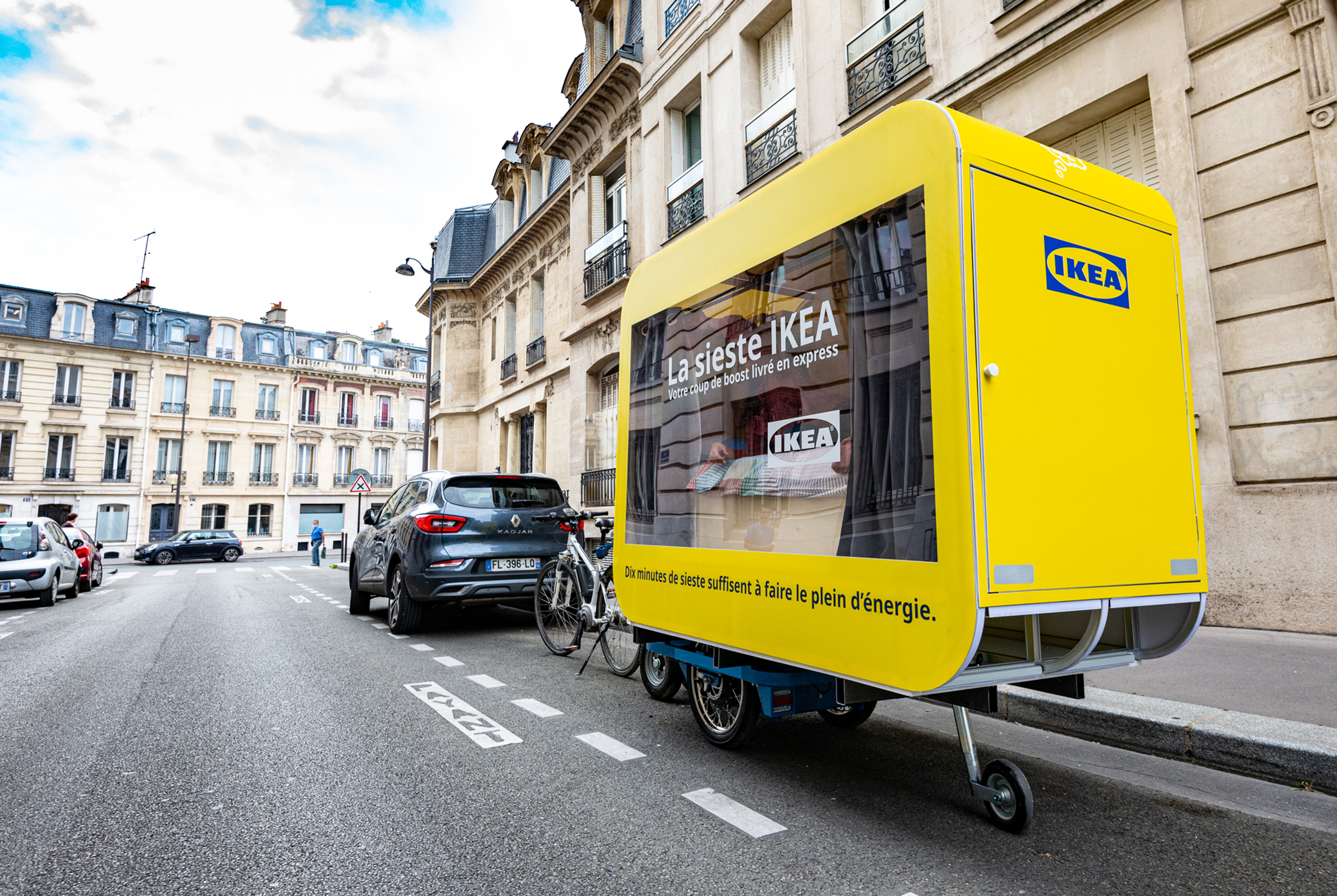 Boende i Paris kunde ta en tupplur i Ikeas portabla cykelsängar.