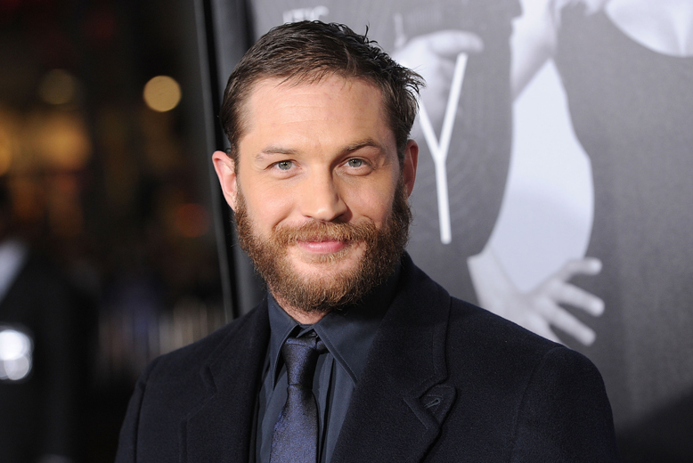 14. Tom Hardy, från "Band of Brothers", ser vi gärna utan tröja. 14. Tom Hardy, från "Band of Brothers", ser vi gärna utan tröja.