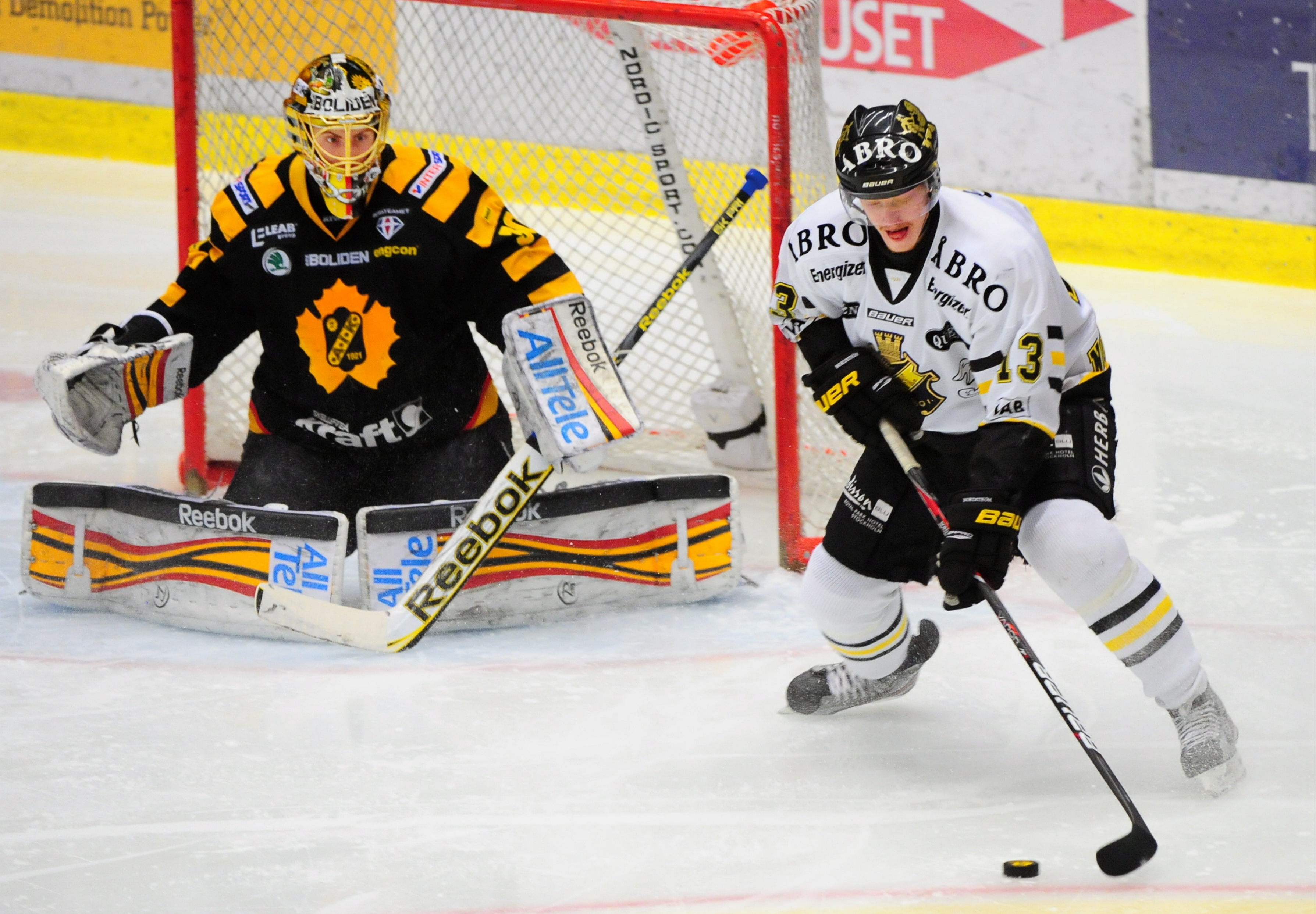 AIK fick dock hål på Joacim Eriksson. Joakim Nordström gjorde 4-1. AIK fick dock hål på Joacim Eriksson. Joakim Nordström gjorde 4-1.