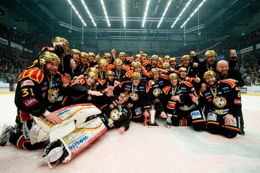 Brynäs tog sitt första guld på tretton år. Lyckan i Läkerol Arena var obeskrivlig