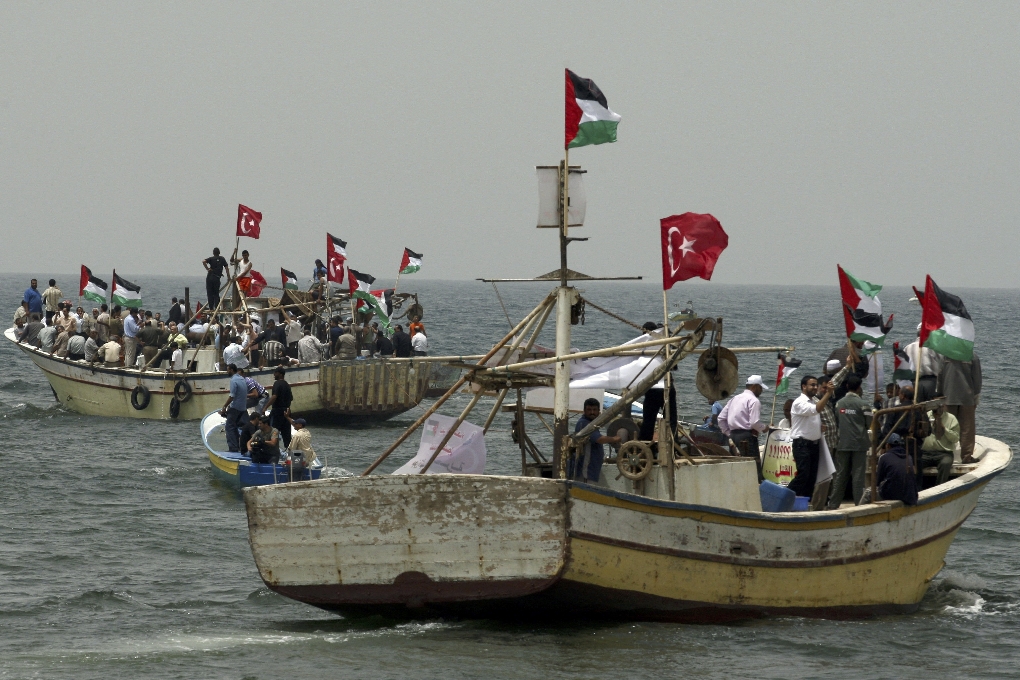 Flotilla-konvojerna fortsätter att strömma till Gaza för att hjälpa befolkningen.