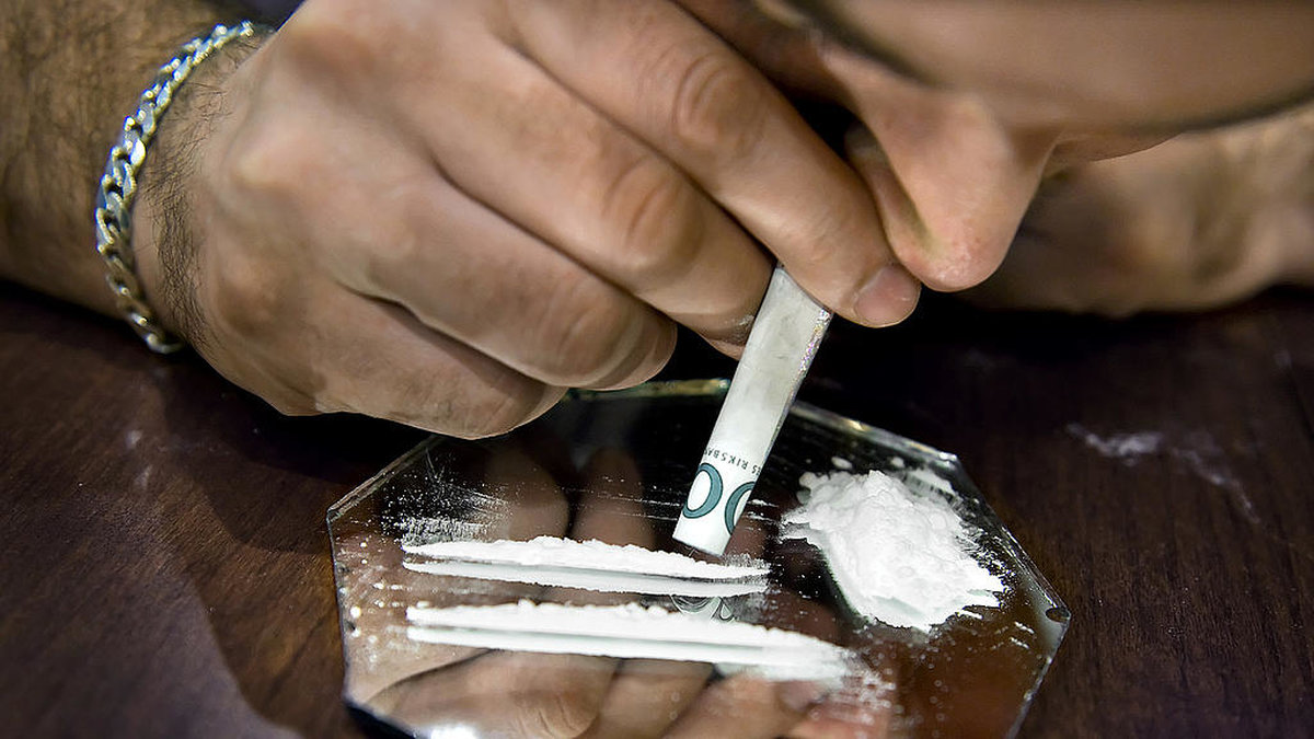 Ungdomsförbundet anser att alla droger bör avkriminaliseras. 