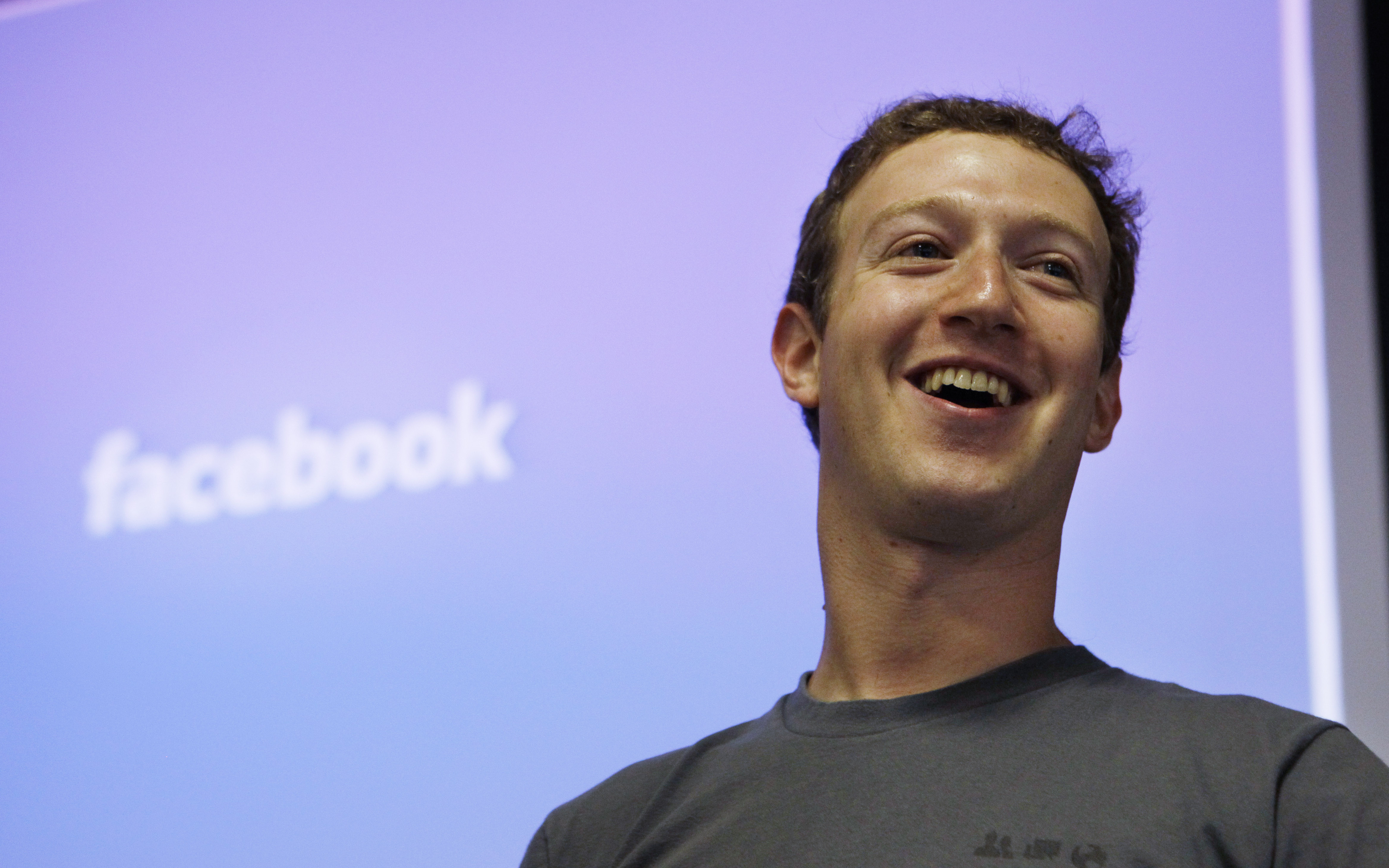 Facebooks grundare Mark Zuckerberg. Vill du skriva till honom? Betala 100 dollar.