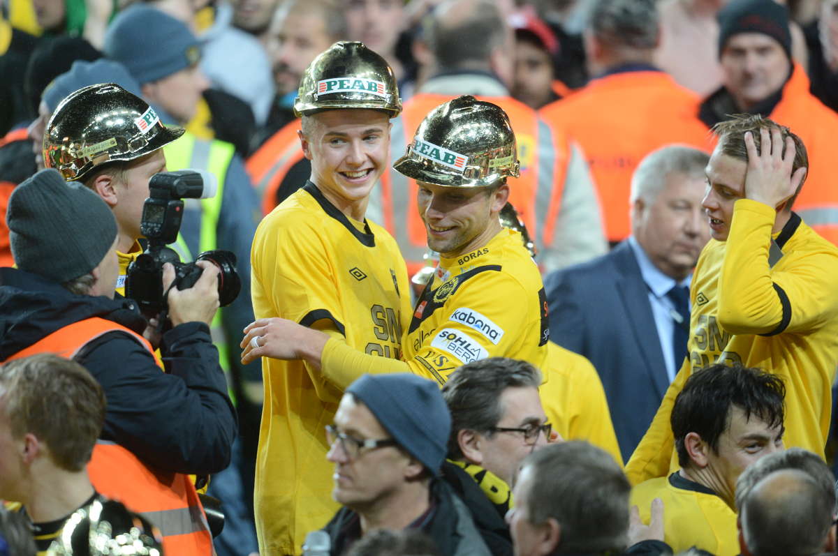 Anders Svensson och hans Elfsborg lär fira hela natten. Anders Svensson och hans Elfsborg lär fira hela natten.