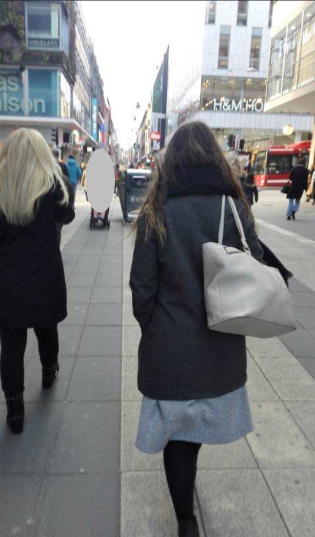 Bild tagen tre veckor innan dådet. Rakhmat Akilov tog den här bilden tre veckor innan dådet.