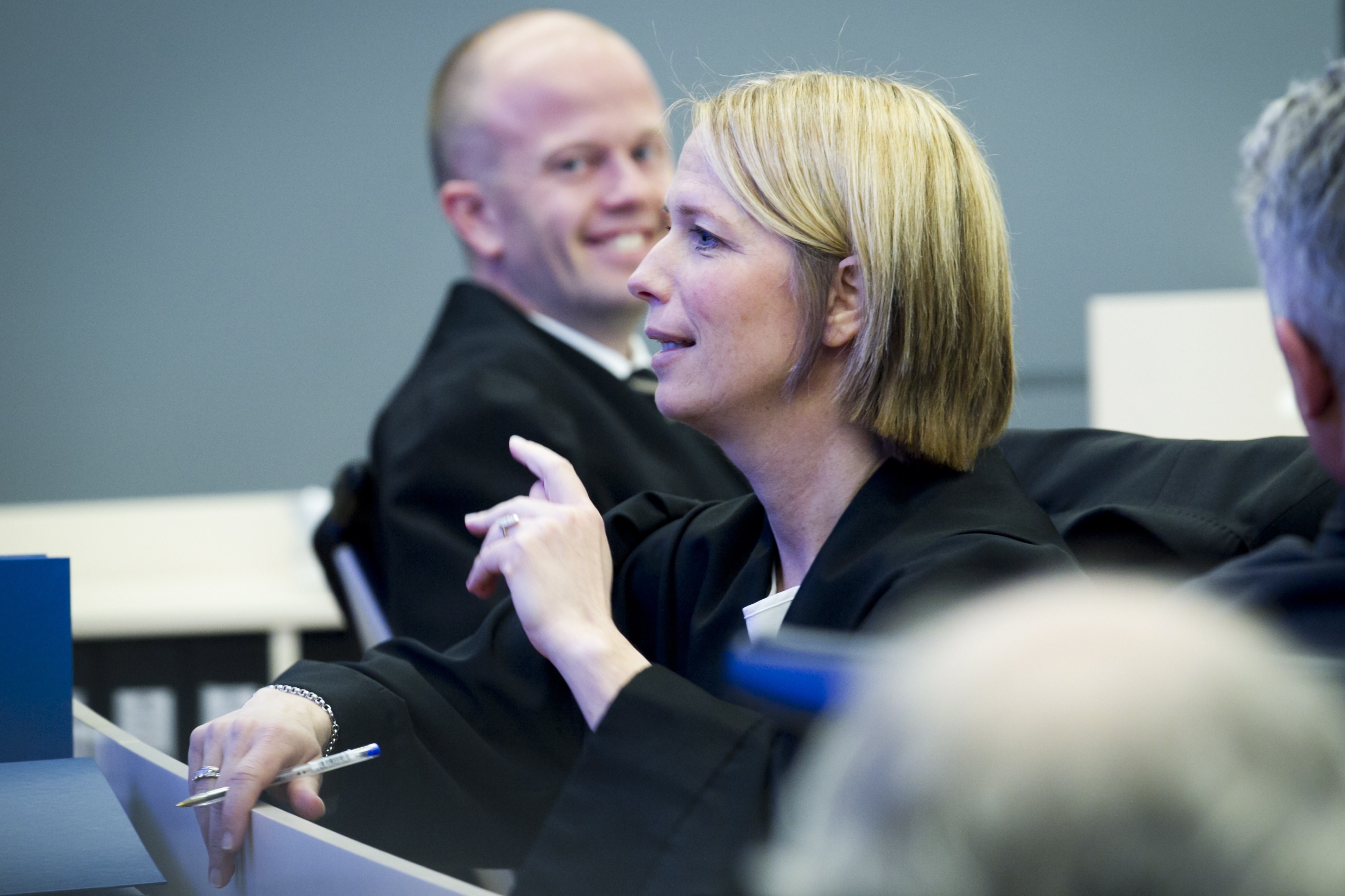 Åklagarna Inga Bejer Engh och Svein Holden under andra dagens förhandlingar i  på tisdagen.