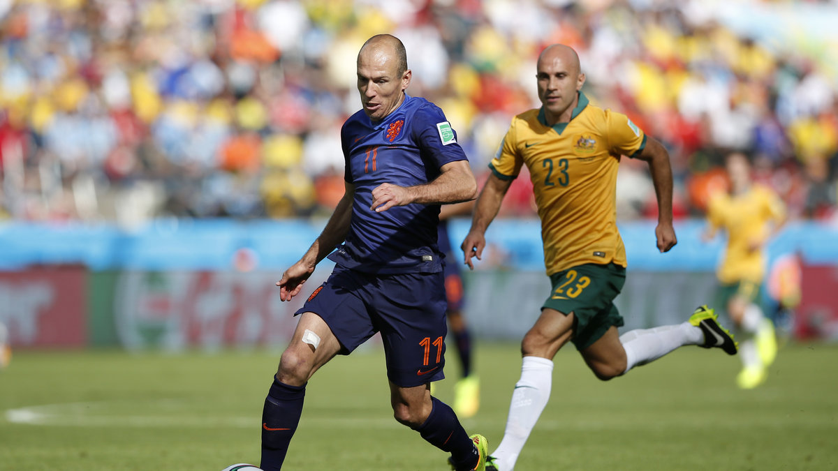 Arjen Robben gjorde 1–0 i den 20:e minuten. 